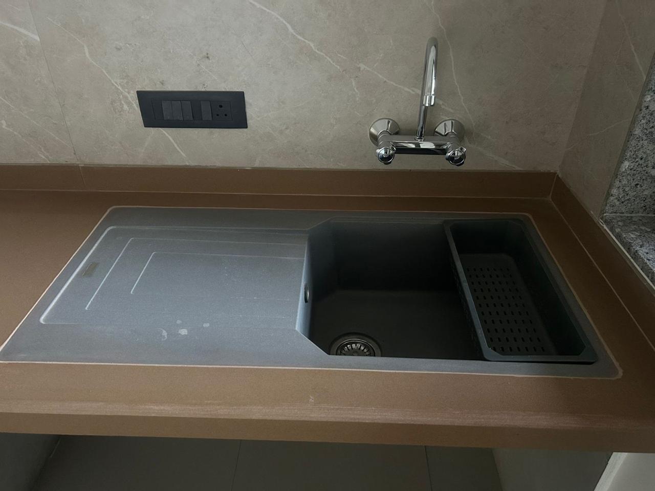 Sanitary Fixtures Photo 5